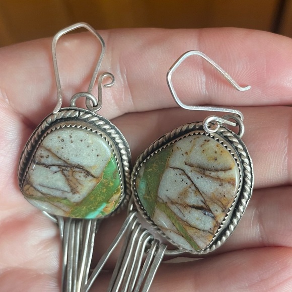 Royston Ribbon Turquoise Sterling earrings - Picture 5 of 6